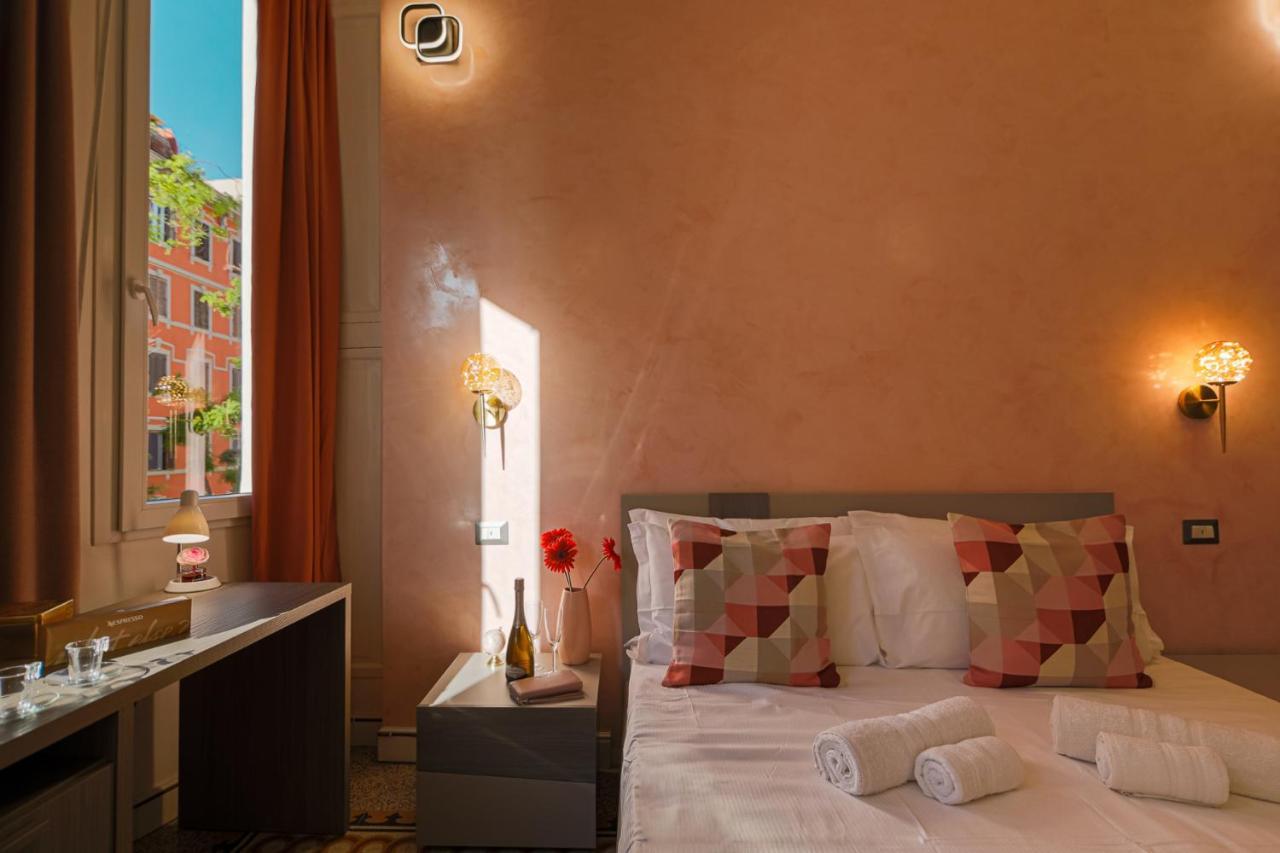 Erreggi Luxury Rooms 로마 외부 사진