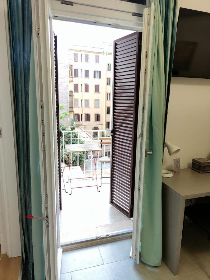 Erreggi Luxury Rooms 로마 외부 사진